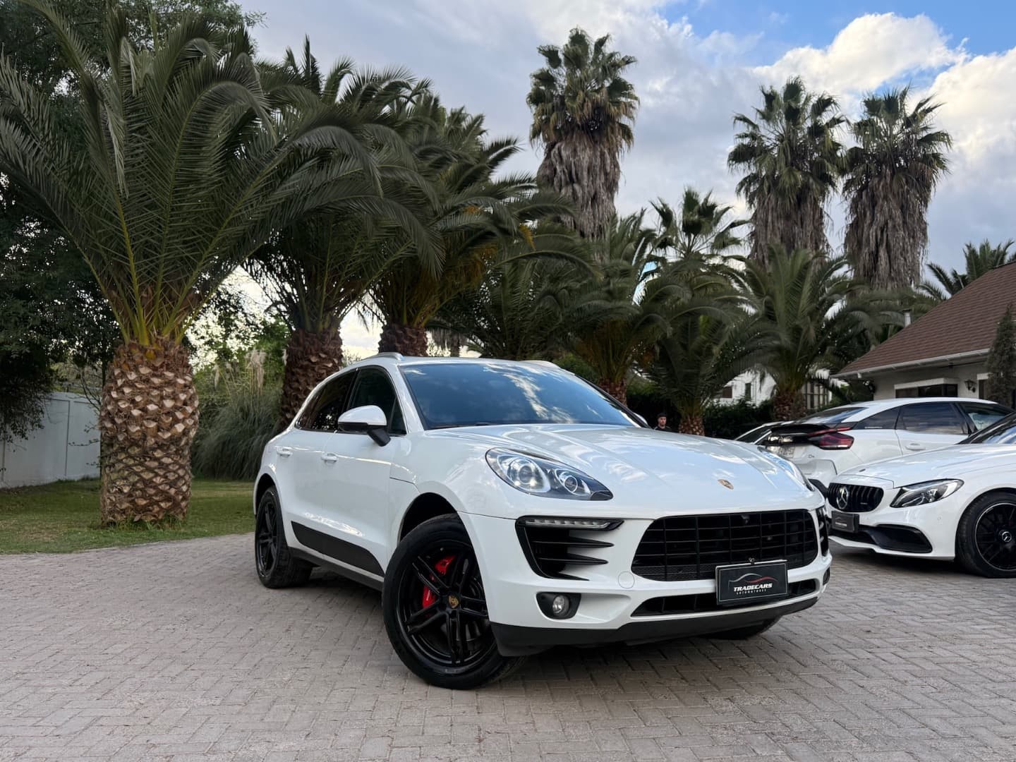 Porsche MACAN 2018 (1/17)